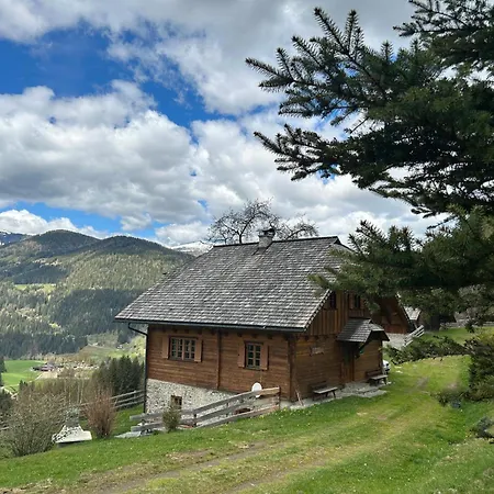 Preisoexlhuette In Sankt Veit *